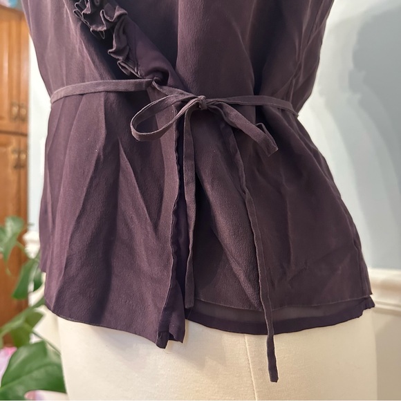 J Crew Sleeveless Wrap Blouse 4 Purple 100% Silk Ruffled Purple Office Holiday - Picture 3 of 8